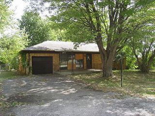 Foreclosed Home - 481 MIDLAND DR, 46122