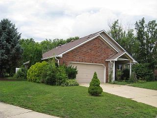 Foreclosed Home - 746 ROYAL TROON CT, 46123