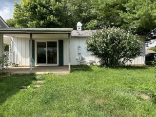 Foreclosed Home - 607 MEMORIAL DR, 46124