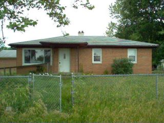 Foreclosed Home - 4020 W CLOVER NORTH DR, 46126