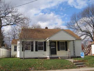 Foreclosed Home - 802 GRAHAM ST, 46131