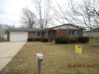 Foreclosed Home - 321 CENTER ST, 46140