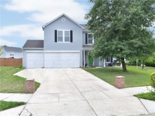 Foreclosed Home - 979 ROSEMARY CIR, 46140