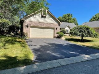 Foreclosed Home - 1612 WALNUT TRCE, 46140