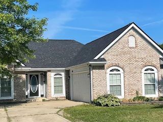 Foreclosed Home - 1598 DALE CT, 46140
