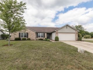 Foreclosed Home - 1034 BUMBLEBEE WAY, 46140