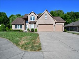 Foreclosed Home - 66 SOUTHWIND WAY, 46142