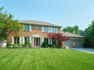 Foreclosed Home - 3250 GREENSVIEW DR, 46143