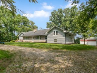Foreclosed Home - 1247 S RUNYON RD, 46143