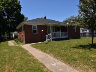 Foreclosed Home - 860 S WAYNE ST, 46151