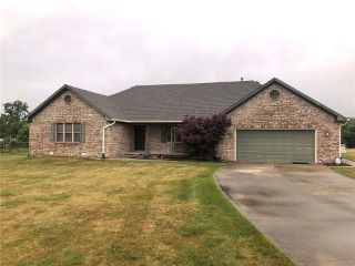 Foreclosed Home - 3592 W HINSHAW RD, 46157