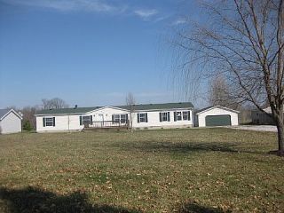 Foreclosed Home - 1507 S MORGANTOWN RD, 46160