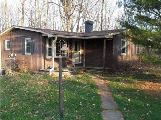 Foreclosed Home - 1148 W THREE STORY HILL RD, 46160