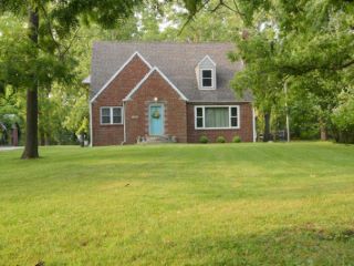 Foreclosed Home - 4158 E US HIGHWAY 136, 46167