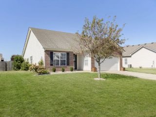 Foreclosed Home - 2432 BLUEWOOD WAY, 46168