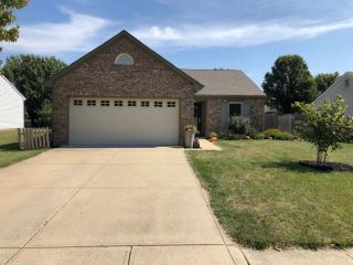 Foreclosed Home - 5975 GADSEN DR, 46168