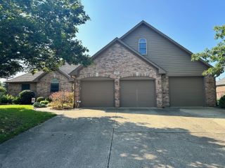 Foreclosed Home - 7631 CABINETMAKER CT, 46168