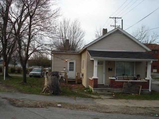 Foreclosed Home - 131 E MECHANIC ST, 46176