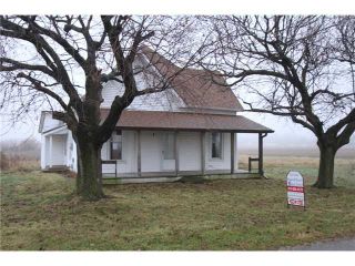 Foreclosed Home - 206 W BASSETT RD, 46176