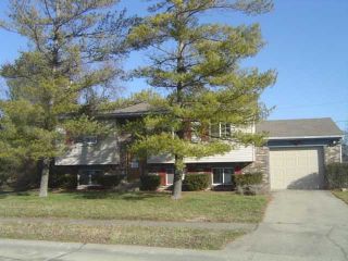 Foreclosed Home - 1402 CANTERBURY DR, 46176
