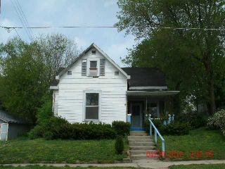 Foreclosed Home - 822 W FRANKLIN ST, 46176