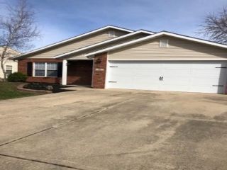 Foreclosed Home - 616 Highpointe Blvd, 46176