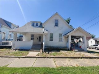 Foreclosed Home - 239 W HENDRICKS ST, 46176