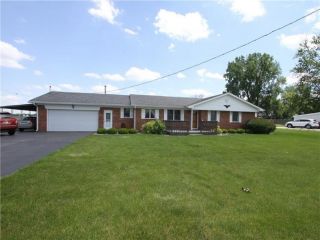 Foreclosed Home - 1142 N KNIGHTSTOWN RD, 46176