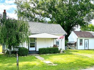 Foreclosed Home - 4551 W ILLINOIS ST, 46181