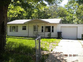 Foreclosed Home - 115 BROOKSIDE DR, 46184