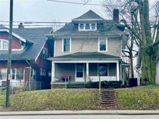 Foreclosed Home - 3609 E WASHINGTON ST, 46201