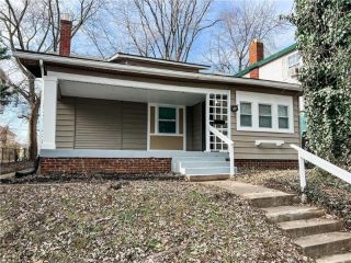 Foreclosed Home - 828 N LASALLE ST, 46201