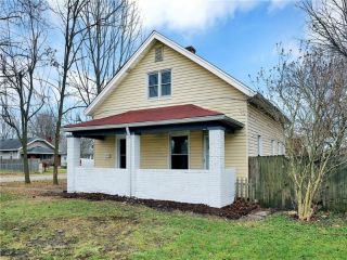Foreclosed Home - 3849 E 14TH ST, 46201