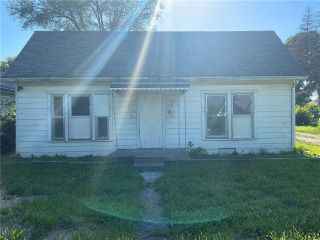 Foreclosed Home - 854 N GLADSTONE AVE, 46201
