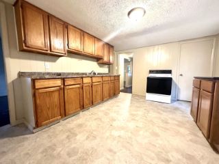 Foreclosed Home - 319 S OXFORD ST, 46201