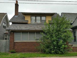 Foreclosed Home - 824 E RAYMOND ST, 46203
