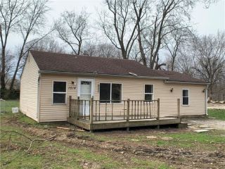 Foreclosed Home - 1514 FAUST ST, 46203