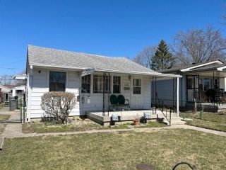 Foreclosed Home - 4158 HOYT AVE, 46203