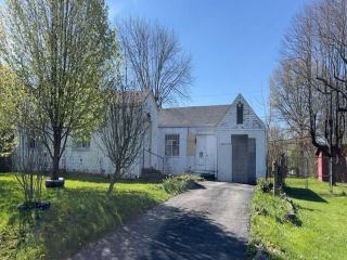 Foreclosed Home - List 100568038