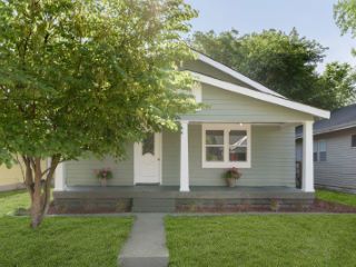 Foreclosed Home - 1605 S RANDOLPH ST, 46203