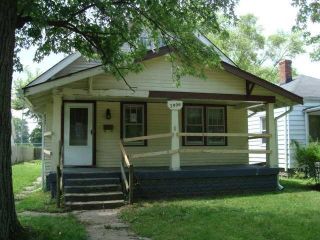 Foreclosed Home - 3906 N TACOMA AVE, 46205