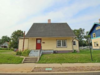 Foreclosed Home - 545 E 38TH ST, 46205