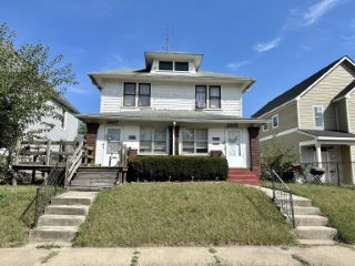 Foreclosed Home - 2615 GUILFORD AVE, 46205