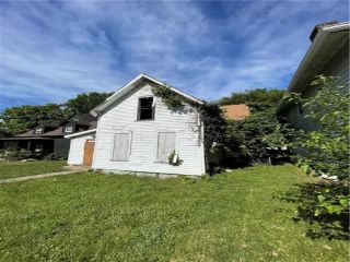 Foreclosed Home - 2718 BOULEVARD PL, 46208