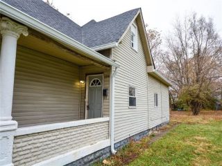 Foreclosed Home - 1126 W 28TH ST, 46208
