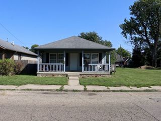 Foreclosed Home - 746 EDGEMONT AVE, 46208