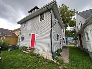 Foreclosed Home - 3114 N CAPITOL AVE, 46208