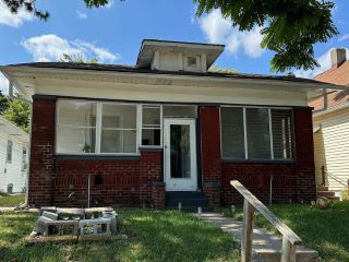 Foreclosed Home - 3610 GRACELAND AVE, 46208