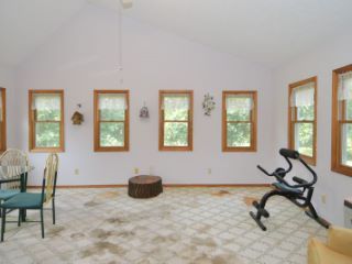 Foreclosed Home - 3850 WICKER RD, 46217