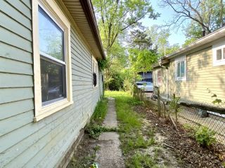 Foreclosed Home - 3841 E 31ST ST, 46218